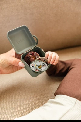 Набор пустышек латексных BIBS Liberty Colour, 2 шт. - Chamomile Lawn - Woodchuck Mix, 0+ мес.