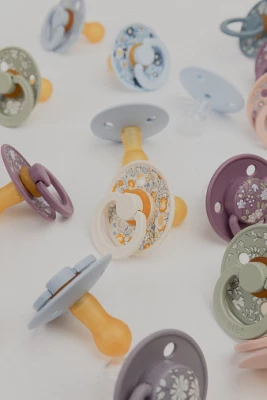 Набор пустышек латексных BIBS Liberty Colour Symmetrical, 2 шт. - Eloise - Ivory/Blush, 6+ мес.