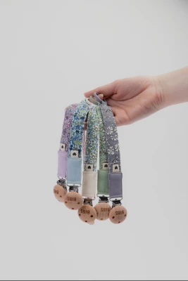 Держатель для пустышки BIBS Liberty - Chamomile Lawn - Woodchuck