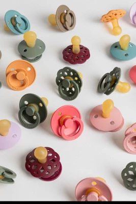 Пустышка латексная BIBS Boheme - Sage, 0+ мес.